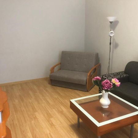 Apartman Bea, Snp 12 Velky Krtis Dış mekan fotoğraf
