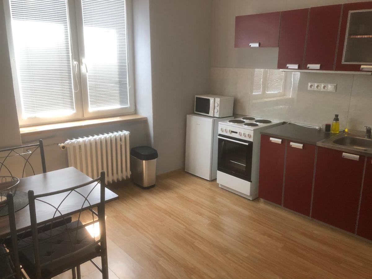 Apartman Bea, Snp 12 Velky Krtis Dış mekan fotoğraf