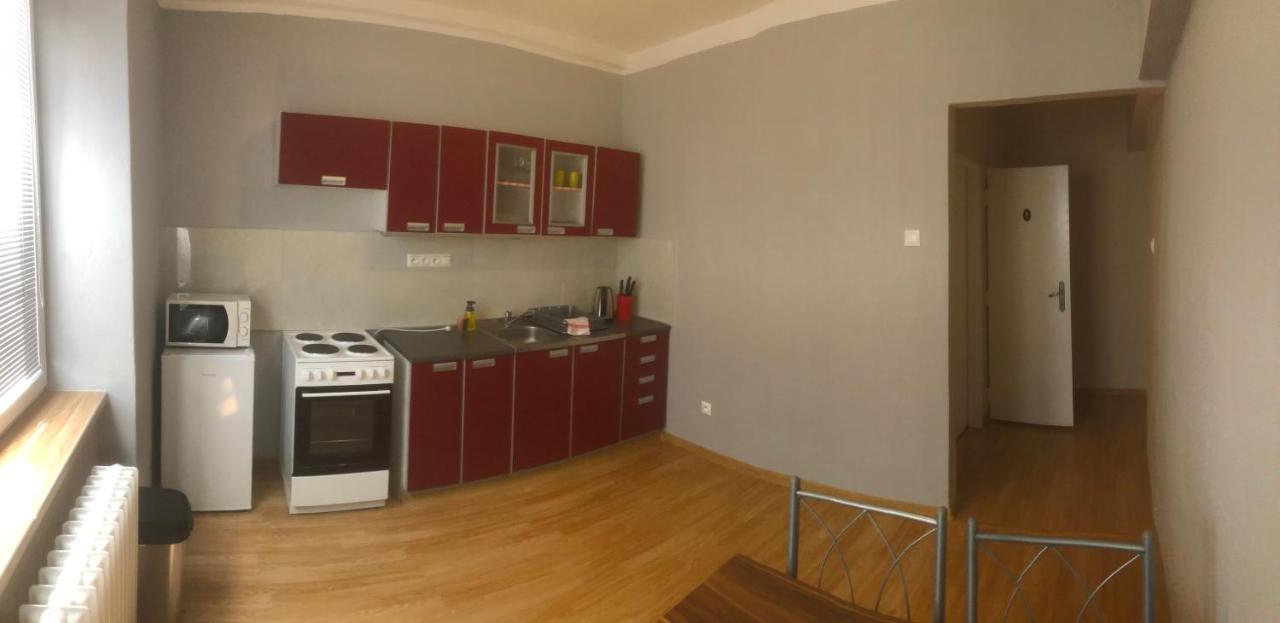 Apartman Bea, Snp 12 Velky Krtis Dış mekan fotoğraf